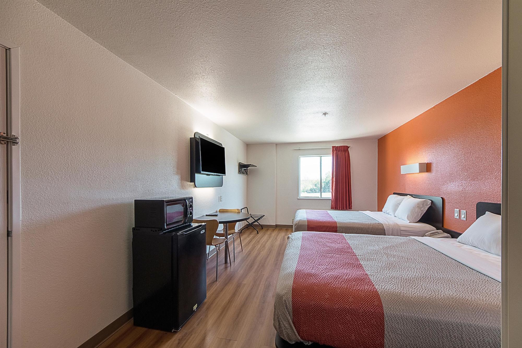 Motel 6-San Antonio, Tx - Downtown - Alamo Dome エクステリア 写真