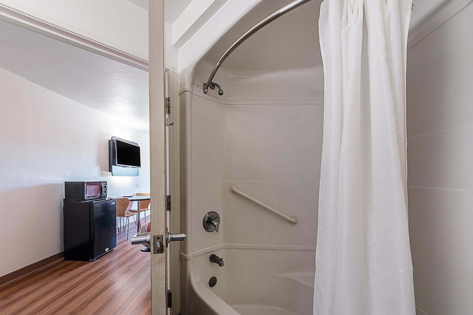 Motel 6-San Antonio, Tx - Downtown - Alamo Dome エクステリア 写真