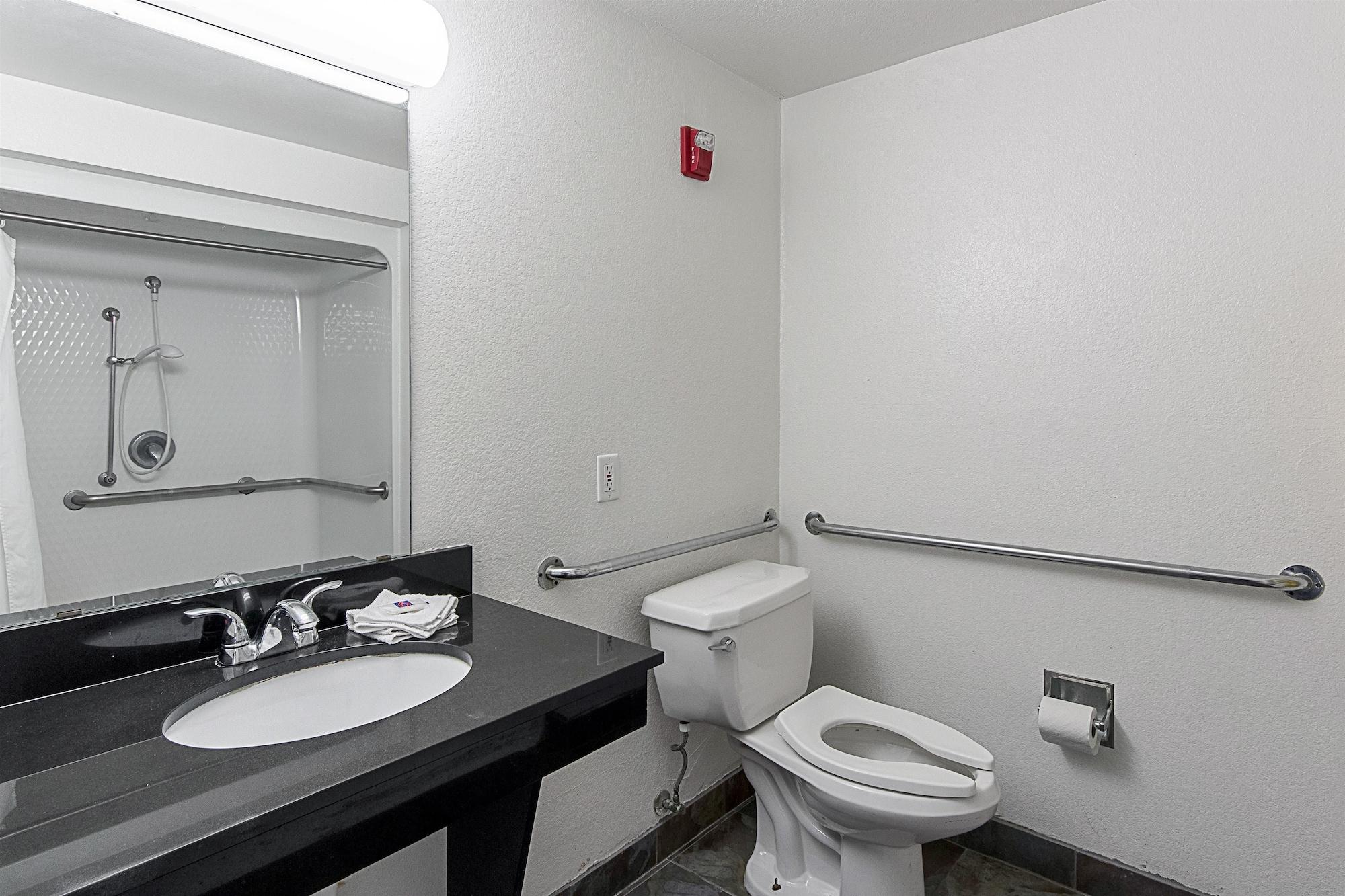 Motel 6-San Antonio, Tx - Downtown - Alamo Dome エクステリア 写真