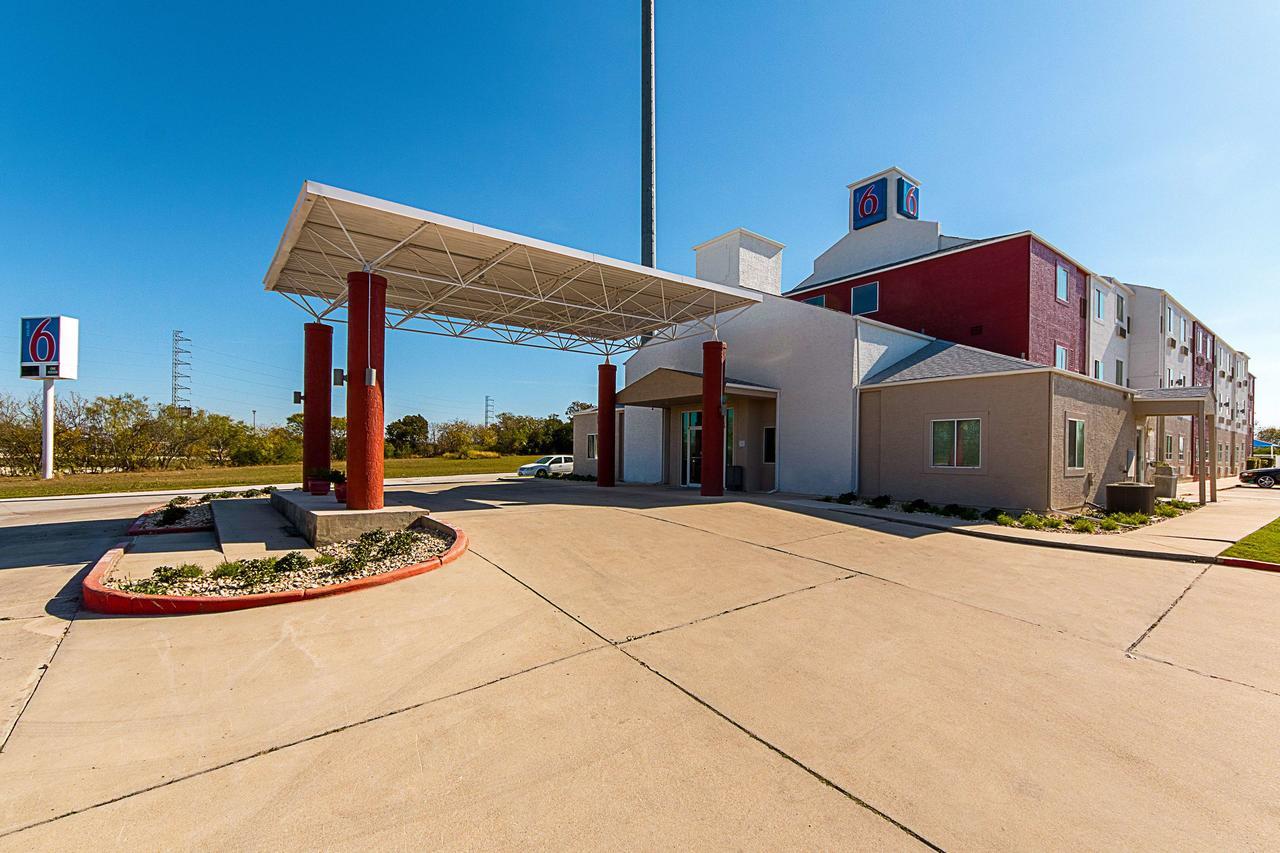 Motel 6-San Antonio, Tx - Downtown - Alamo Dome エクステリア 写真