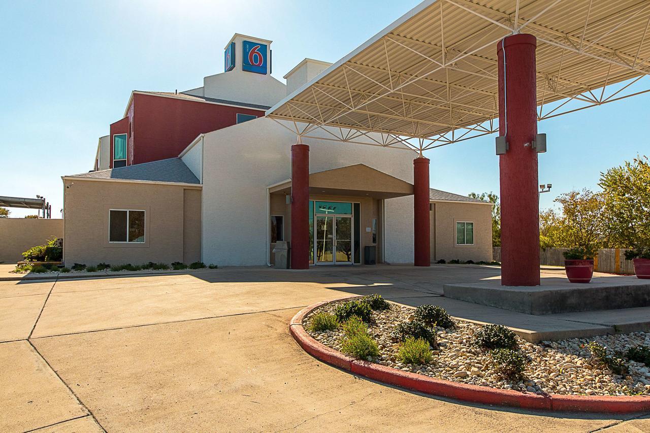 Motel 6-San Antonio, Tx - Downtown - Alamo Dome エクステリア 写真