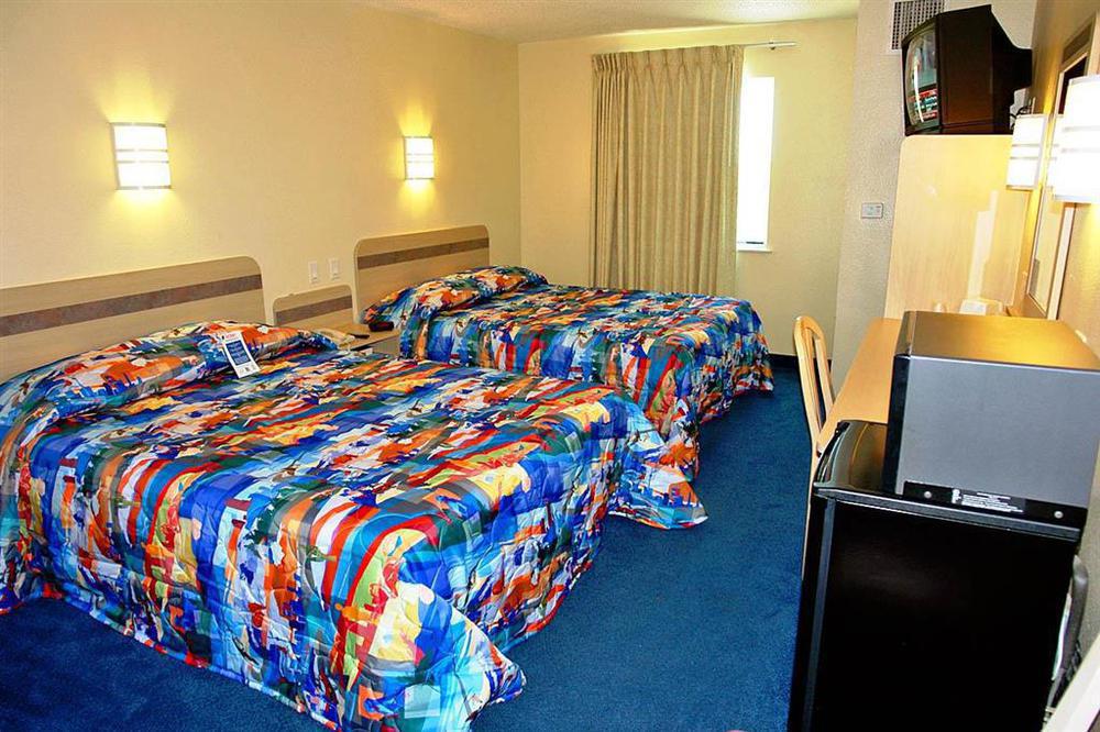 Motel 6-San Antonio, Tx - Downtown - Alamo Dome 部屋 写真